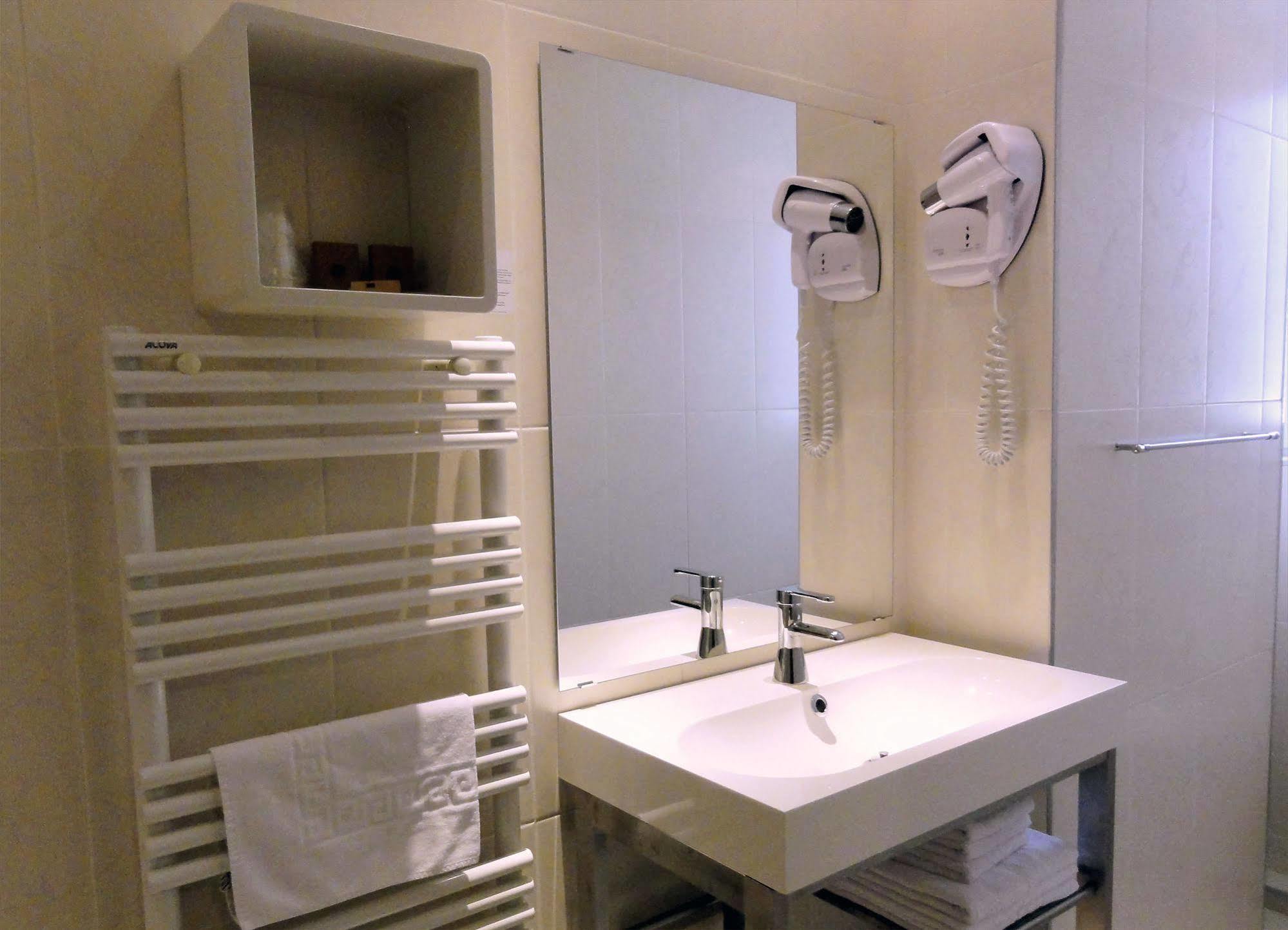 Logis Hotel Restaurant Clair Cottage, Chisseaux - Chenonceaux Ngoại thất bức ảnh