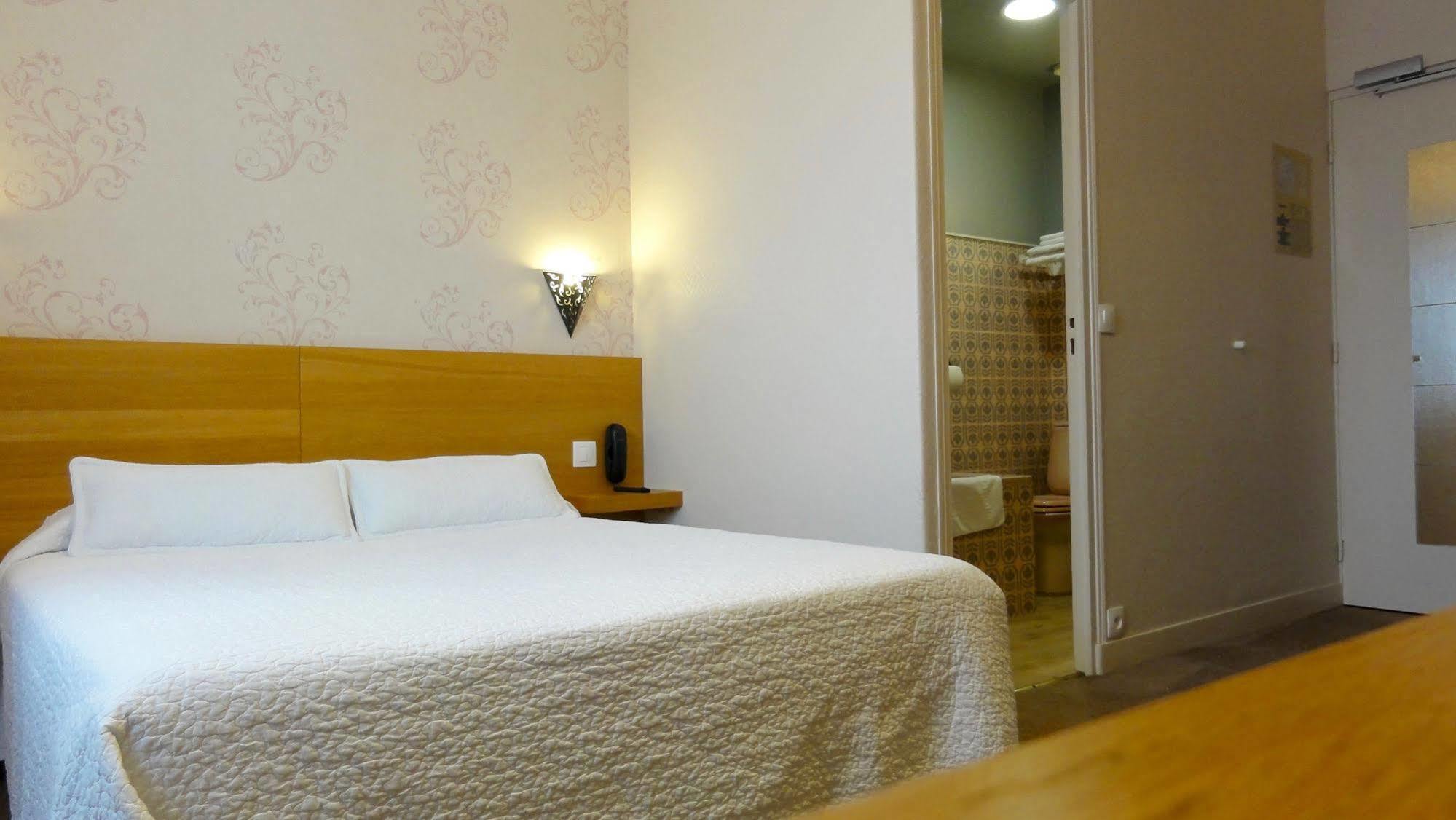 Logis Hotel Restaurant Clair Cottage, Chisseaux - Chenonceaux Ngoại thất bức ảnh